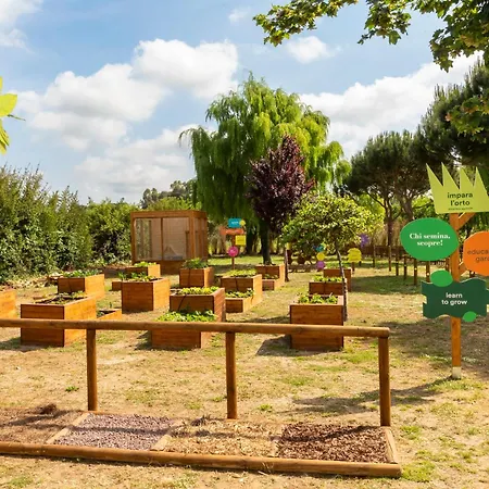 Hu Park Albatros Village 3* San Vincenzo
