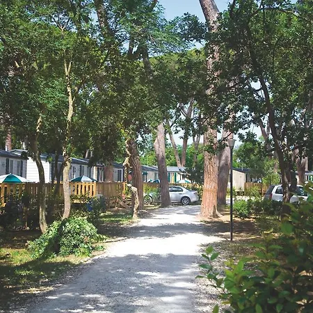Hu Park Albatros Village 3* Сан-Винченцо