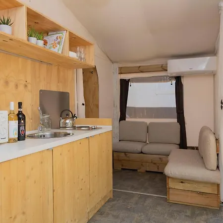 Hu Park Albatros Village 3* סן וינצ'נזו