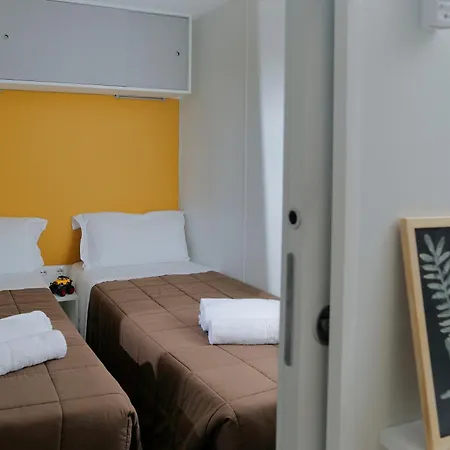 Hu Park Albatros Village 3*