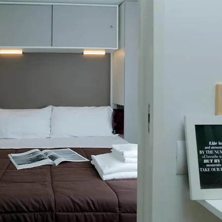 Hu Park Albatros Village ホリデーパーク 3*