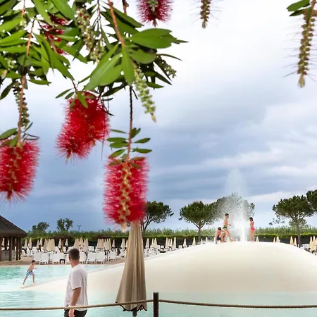 Hu Park Albatros Village Vakantiepark