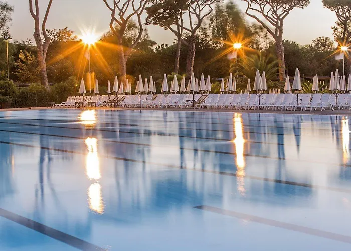 Hu Park Albatros Village 3*