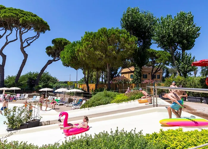 Hu Park Albatros Village 3*